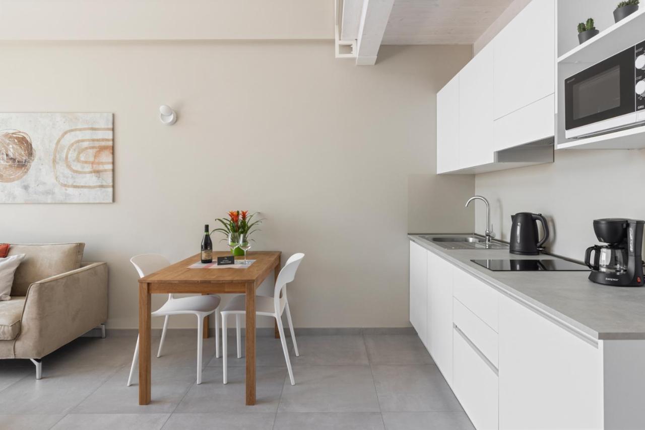 Residence Conca Verde With Pool Trarego Viggiona エクステリア 写真