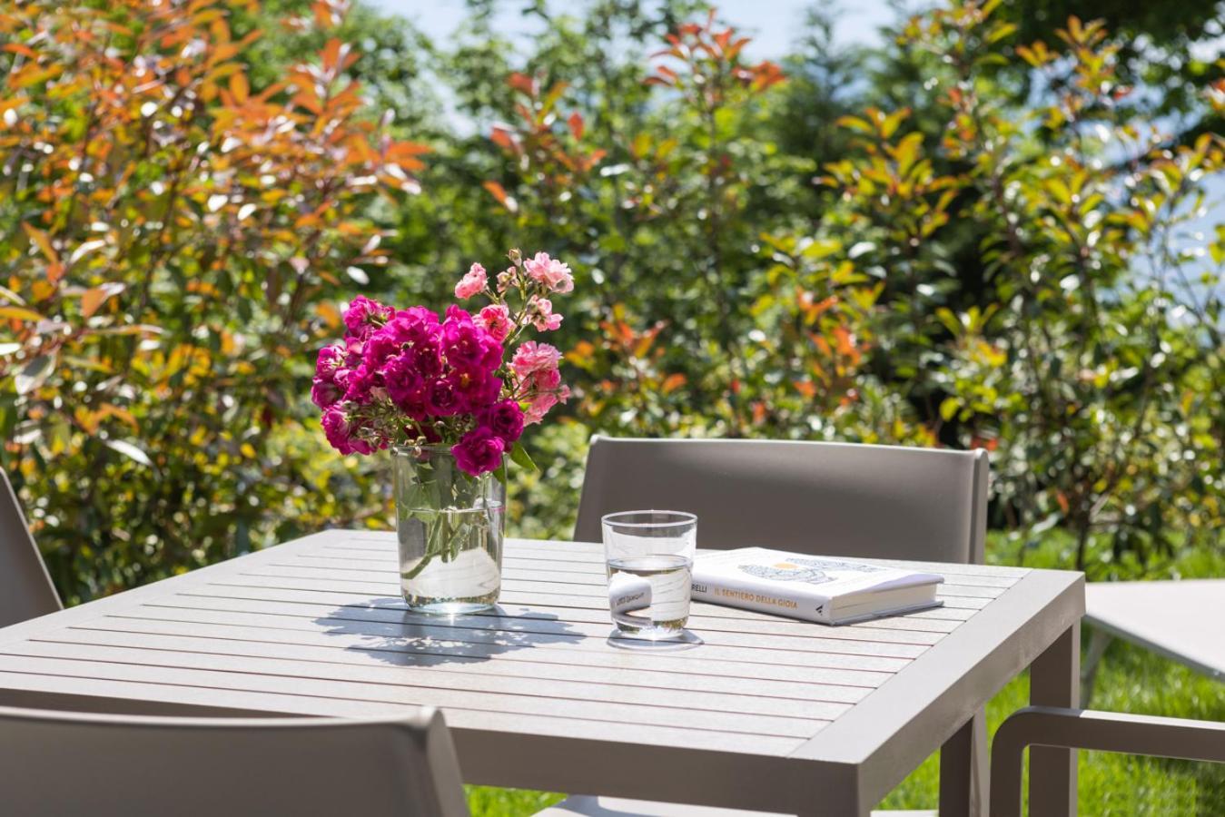 Residence Conca Verde With Pool Trarego Viggiona エクステリア 写真
